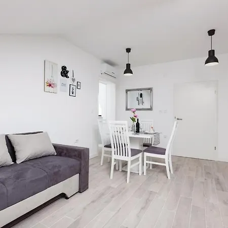 With A Parking Space Solin, Split - 14251 Апартаменты Солин